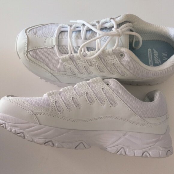 Avia Shoes - NWOT Avia Non Marking Sneakers Women's 10W White
